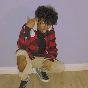 Meet your Posher, Derek